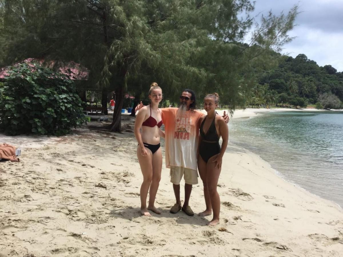 Hotel Wild Pasir Panjang Pulau Tuba Exterior foto