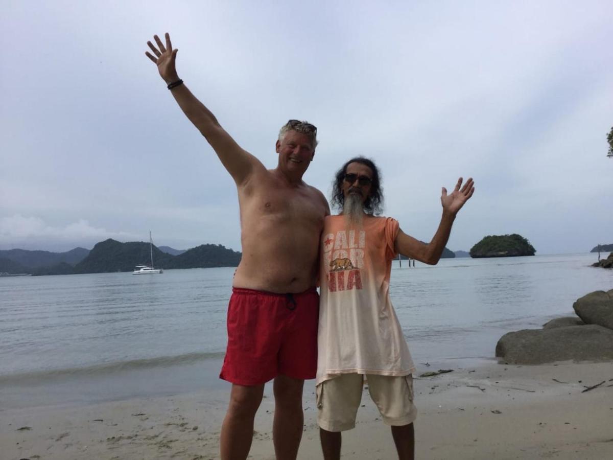 Hotel Wild Pasir Panjang Pulau Tuba Exterior foto